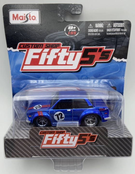 Maisto Custom Shop Fifty5's 1972 Datsun 510 Dark Blue
